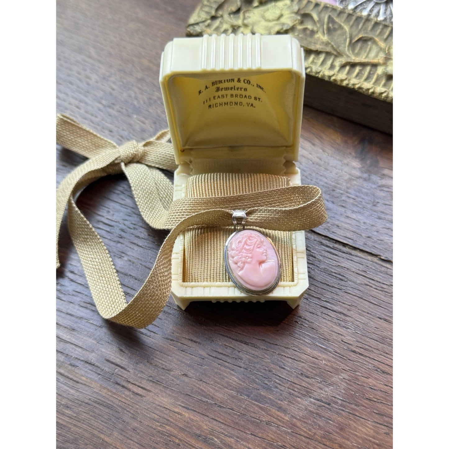Sterling Silver Pink Cameo Pendant 1” Hand Carved Italy Artist Signed 925