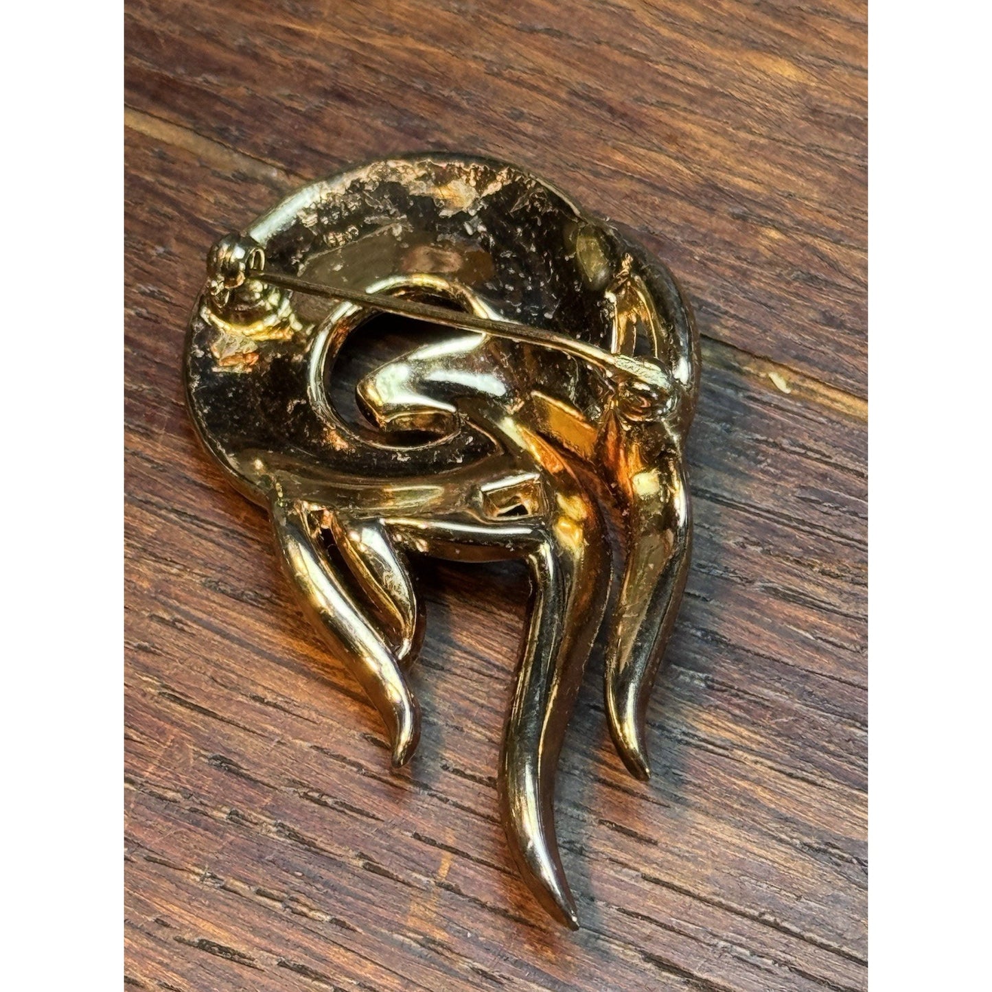 Vintage Crown Trifari Goldtone Rhinestone Brooch