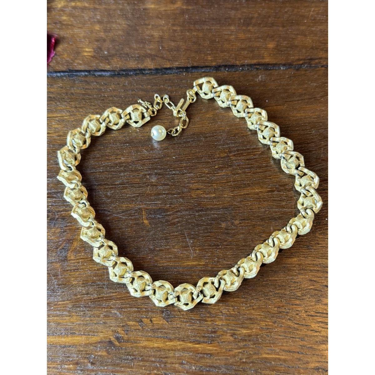 Vintage Trifari Faux Pearl Necklace Brushed Goldtone Signed Adjustable 16” x .5”