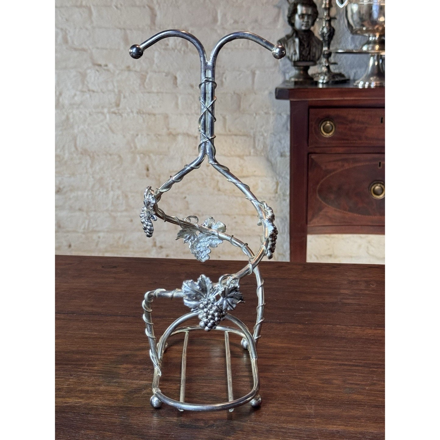 Silverplate Wine Bottle Caddy Grapes Vine 2 Bottle Holder 13.25”