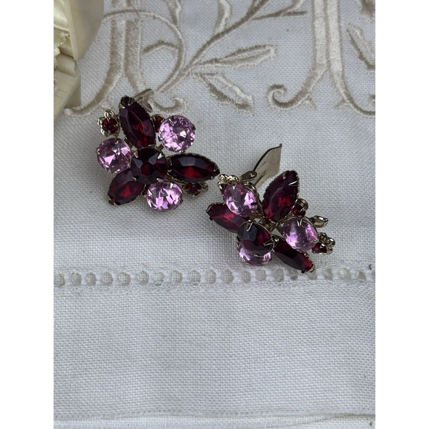 Vintage Clip Earrings Rhinestone Pink Burgundy Red Floral Goldtone 1” Cluster