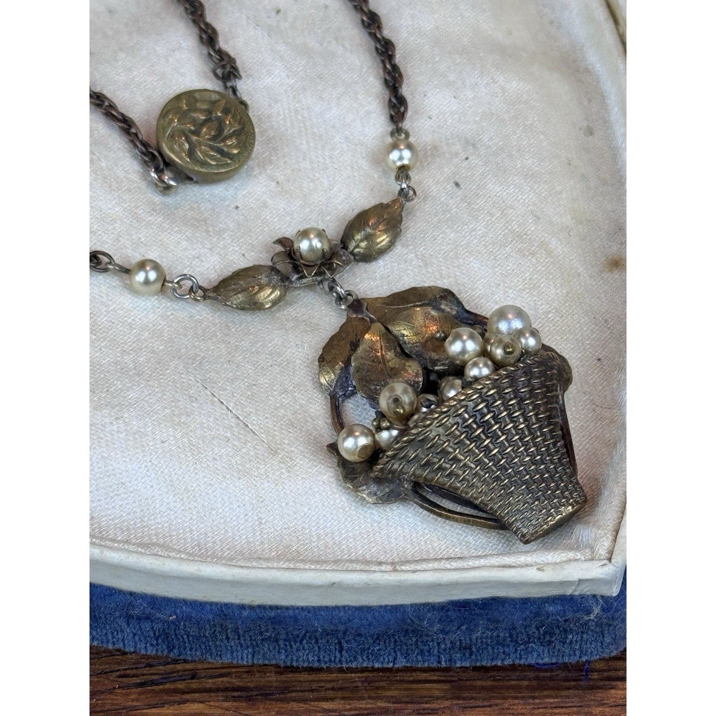 Vintage Floral Basket Necklace Brass Tone Faux Pearl Pendant 16.5” Romantic