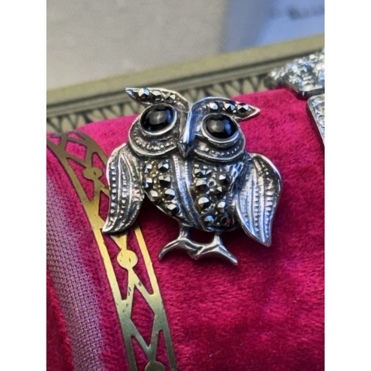 Owl Brooch Sterling Silver Marcasite Black Onyx Eyes Detailed Bird Pin 1”