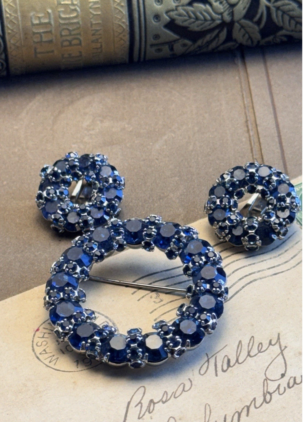 Vintage Warner Blue Rhinestone Brooch Clip On Earrings Set Signed 1.75”