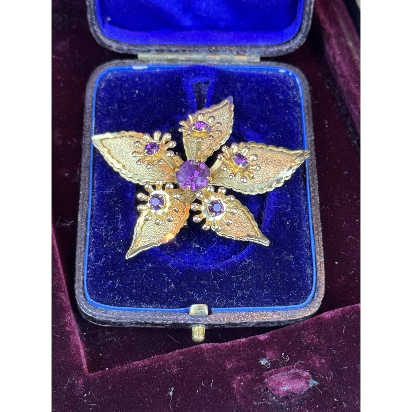 Vintage Purple Rhinestone Brooch Goldtone Flower Floral Statement Jewelry Pin 2”