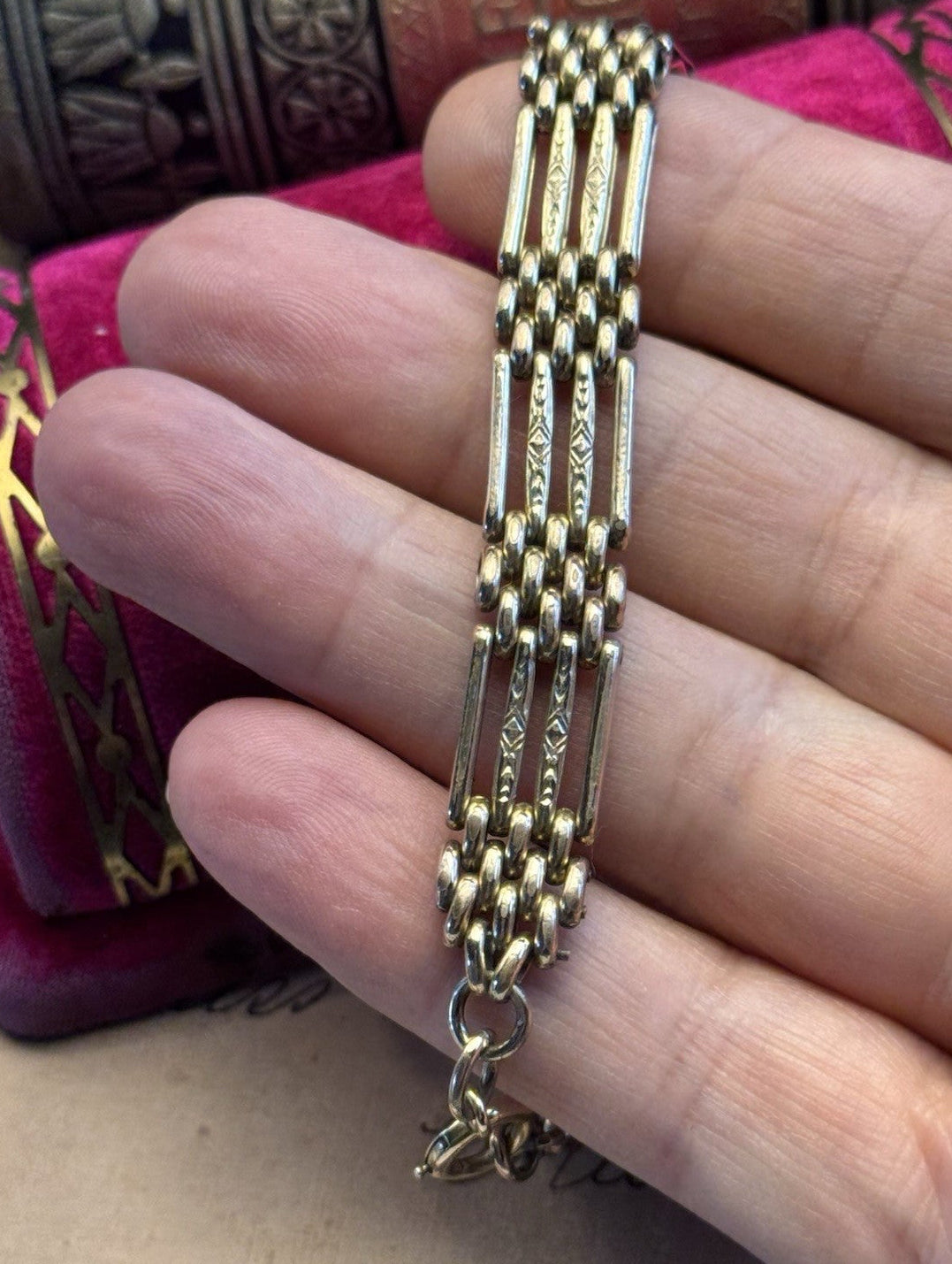 Vintage Gold Filled Gate Link Bracelet 7.5 Inches Engraved