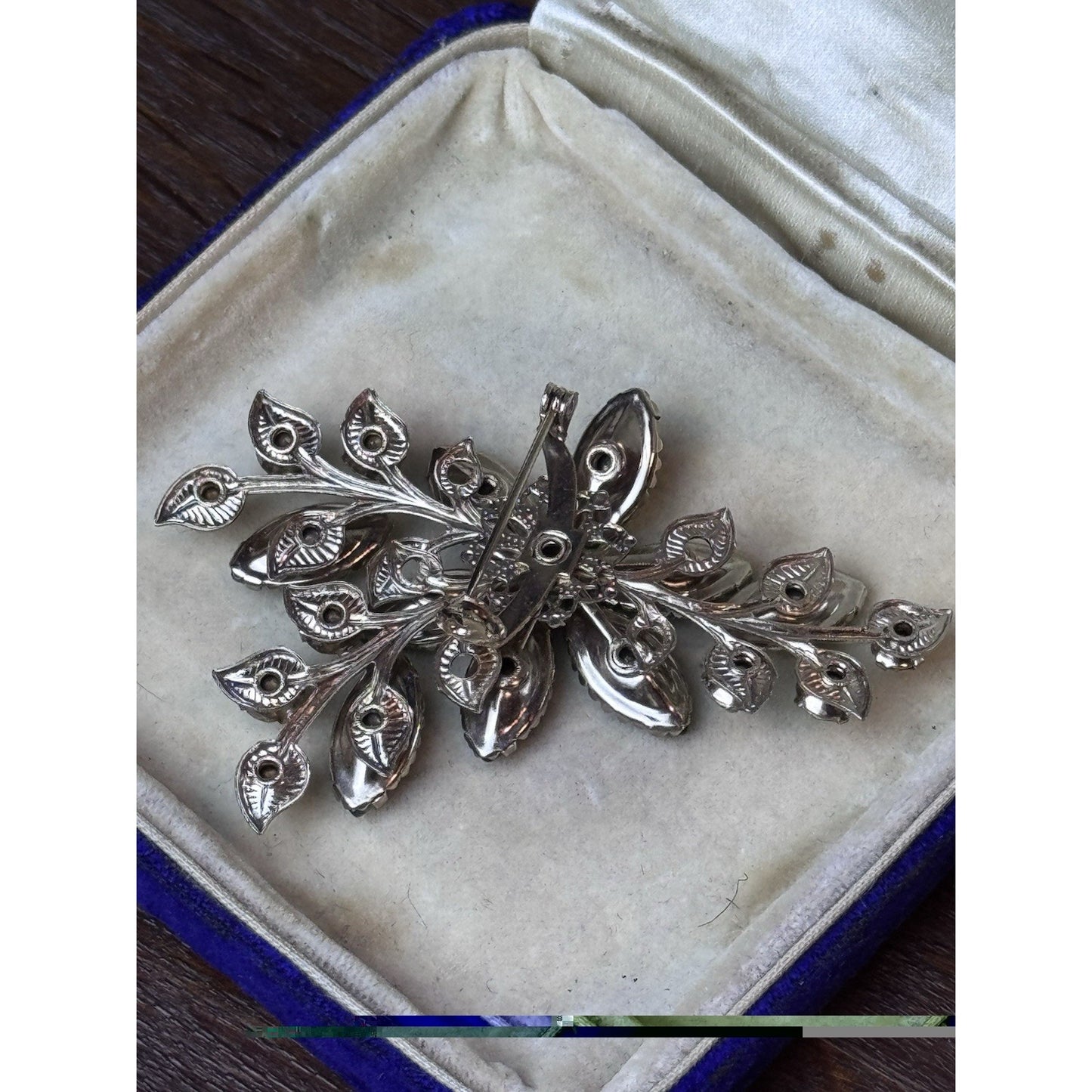 Green Brooch Lucite Rhinestone Goldtone Floral Spray Pin 2.75” VINTAGE