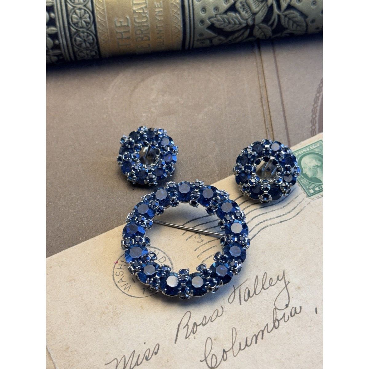 Vintage Warner Blue Rhinestone Brooch Clip On Earrings Set Signed 1.75”