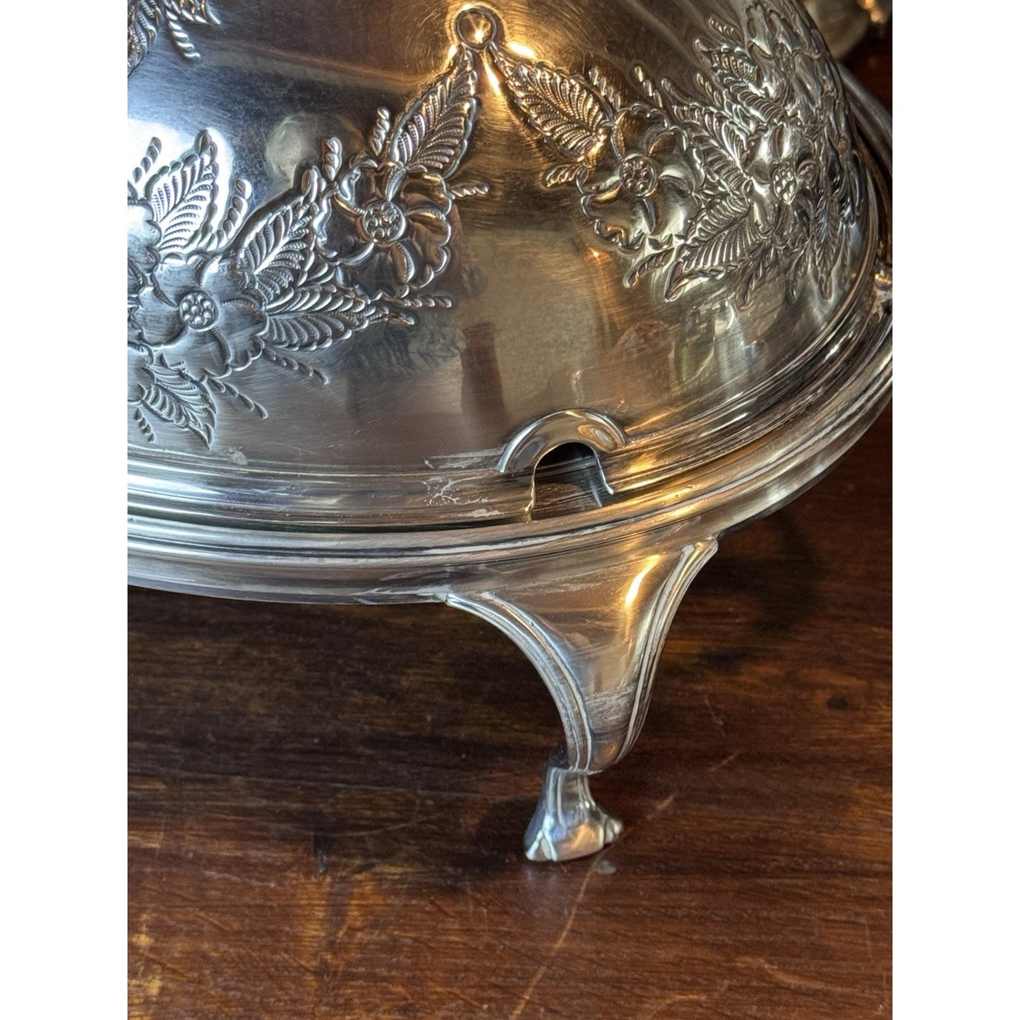 Roll Top Server Silverplate Repoussé English Floral Queen Anne Legs Covered Dish