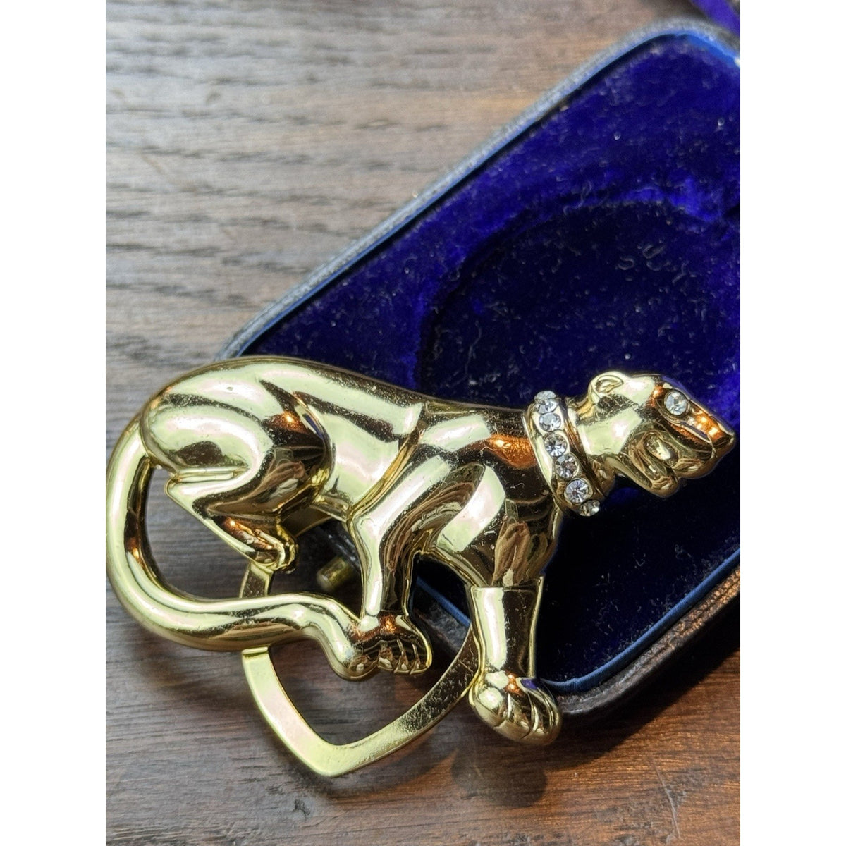Vintage Panther “Cat” Scarf Clip Goldtone Rhinestone Collar 2.5” Figural