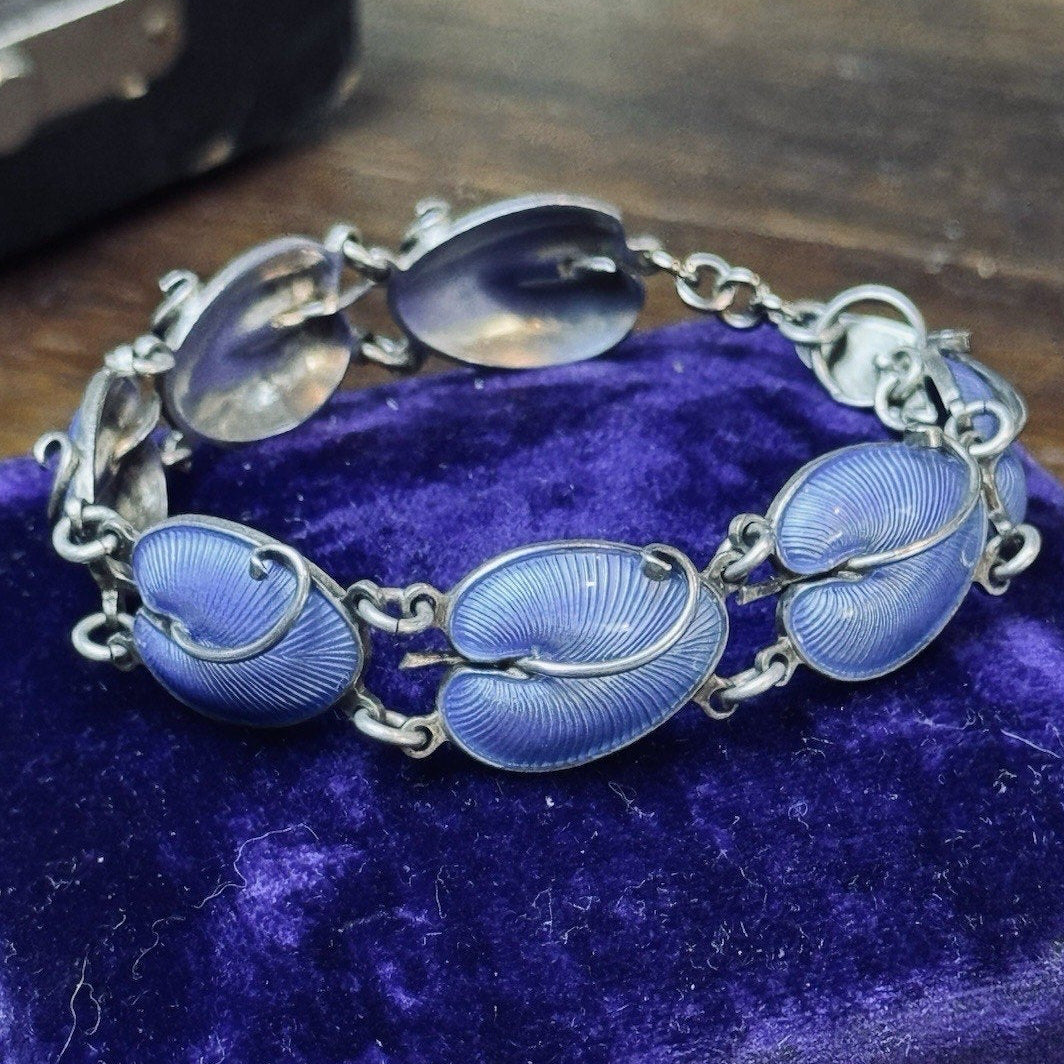 Volmer Bahner Sterling Silver Lavender Blue Guilloché Lily Pad Bracelet 7”