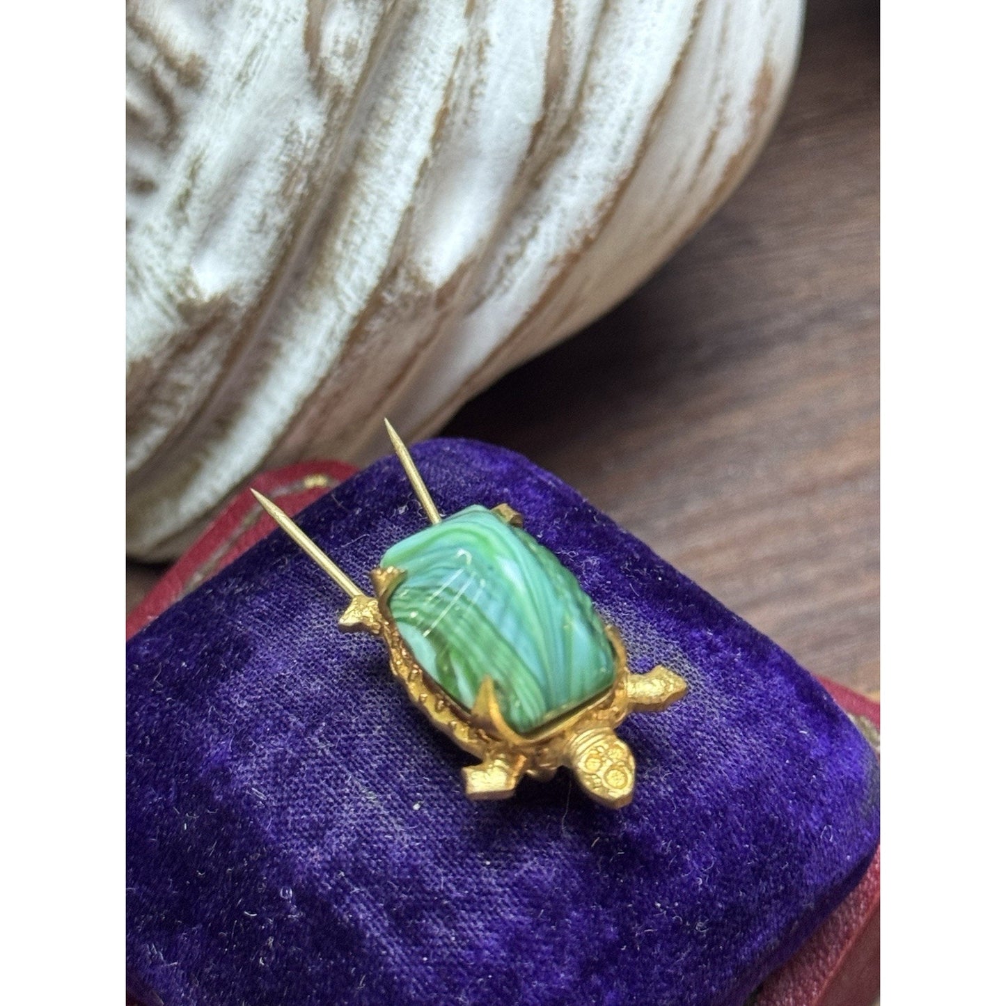 Vintage Turtle Stick Pin Green Marbled Glass Goldtone Double Prong Figural