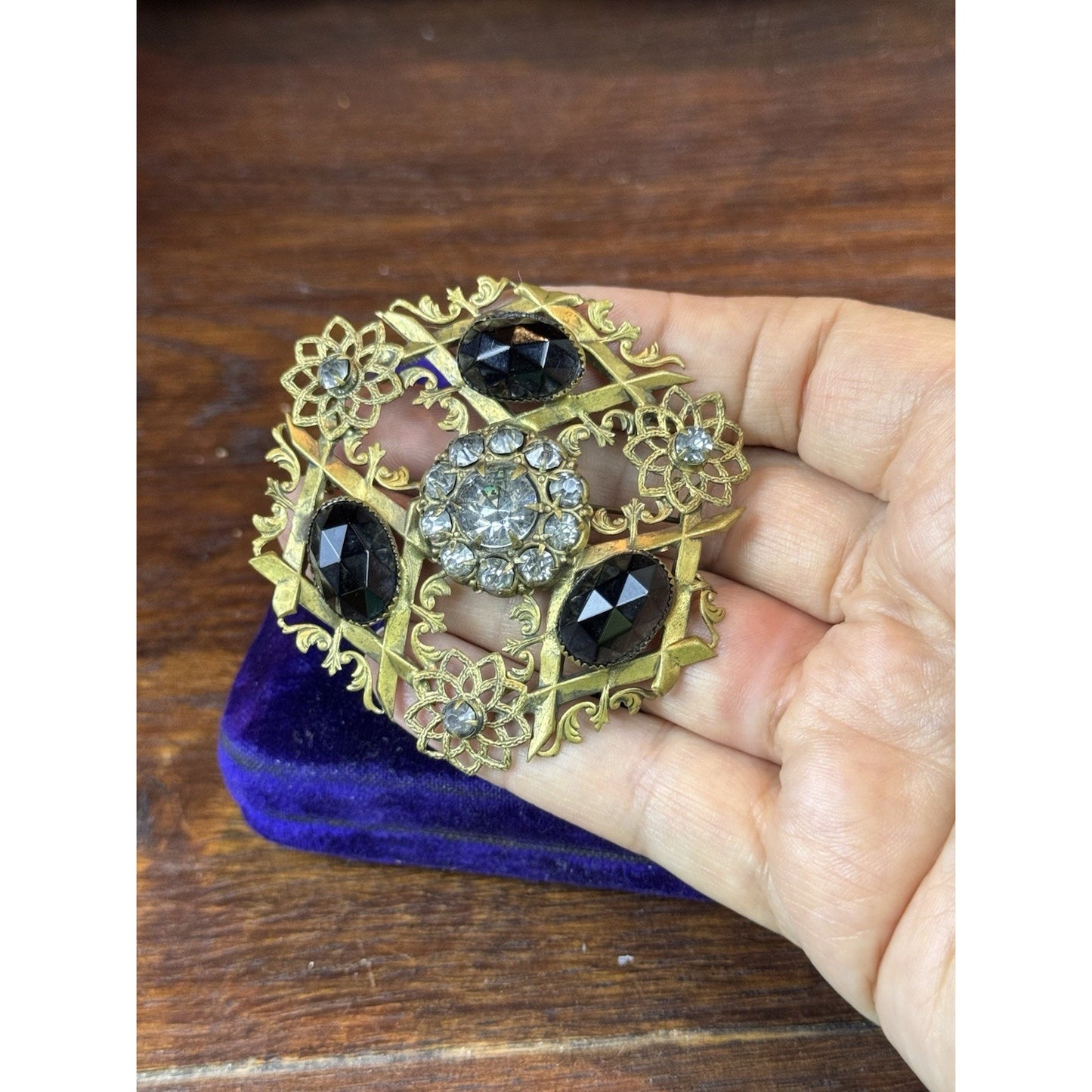 Antique Filigree Brooch Rhinestone Black Glass Floral Goldtone Large 2.5”
