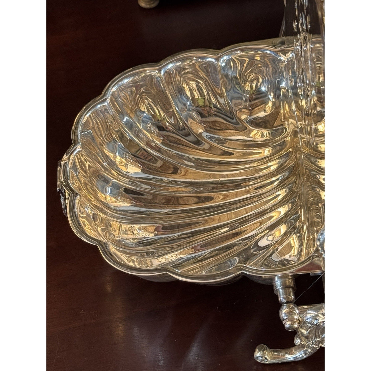 Victorian Style Silverplate Shell Biscuit Box Ornate Folding Server F.B. Rogers 10.5” READ‼️